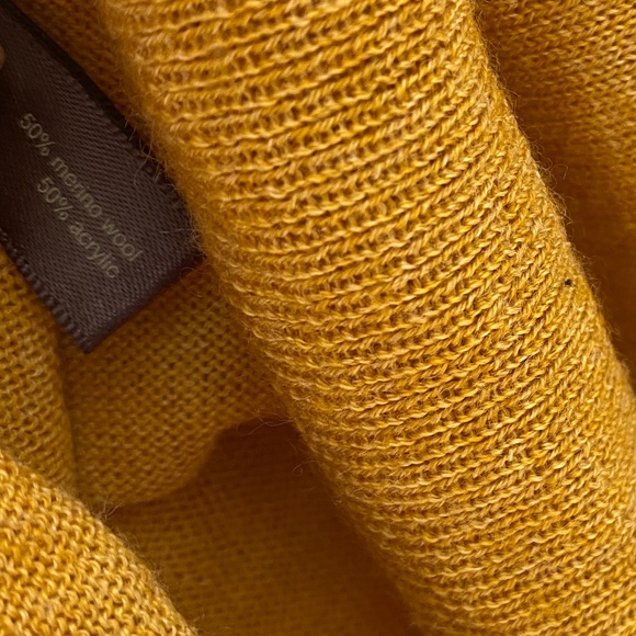 The Limited Wool Blend V-neck Sweater Mustard S - Picture 4 of 4